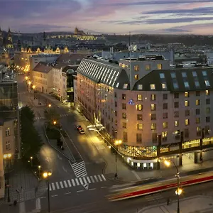 Hilton Old Town Hotel