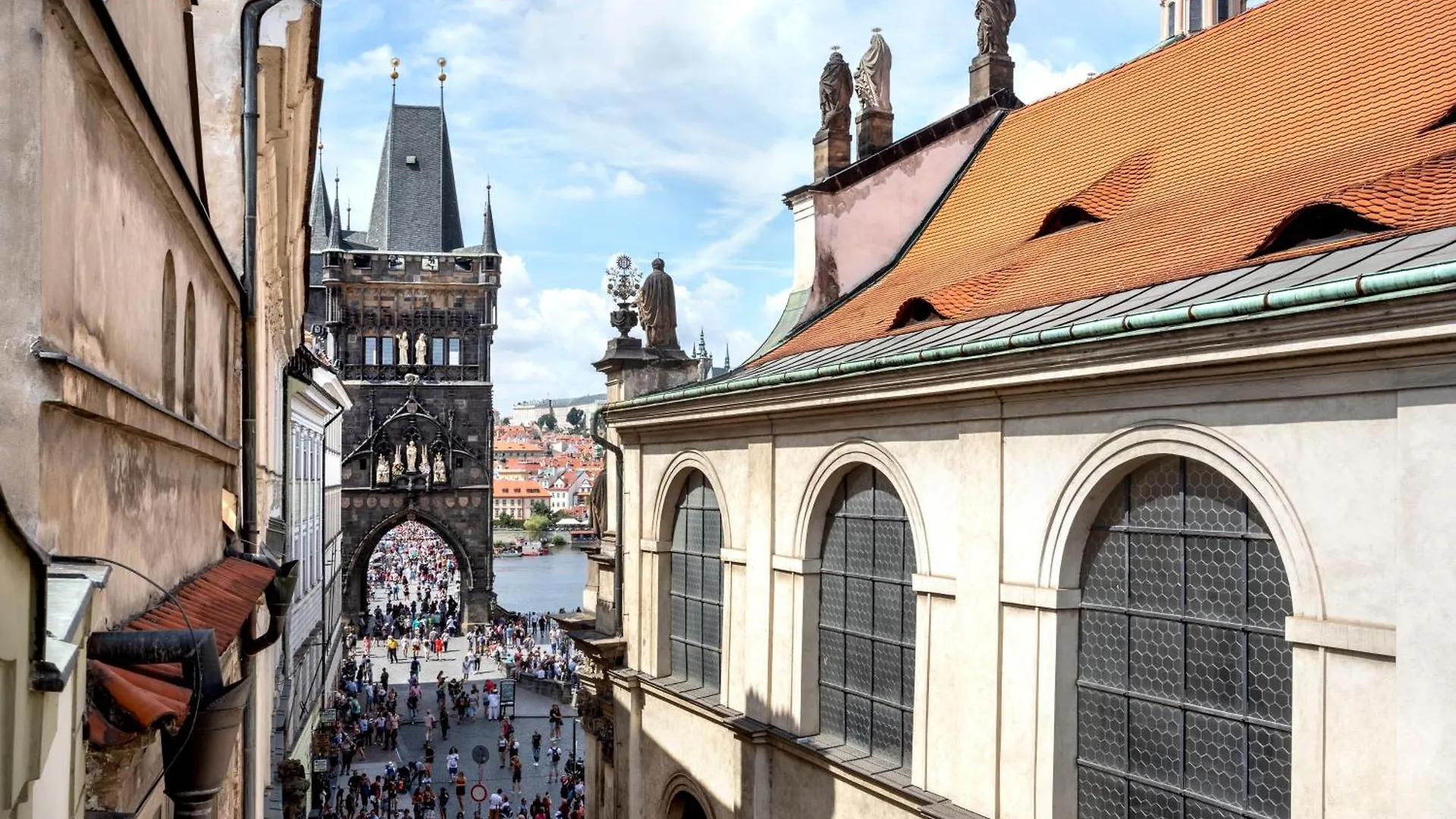 Hotel U Zlateho Stromu Prague By Bhg