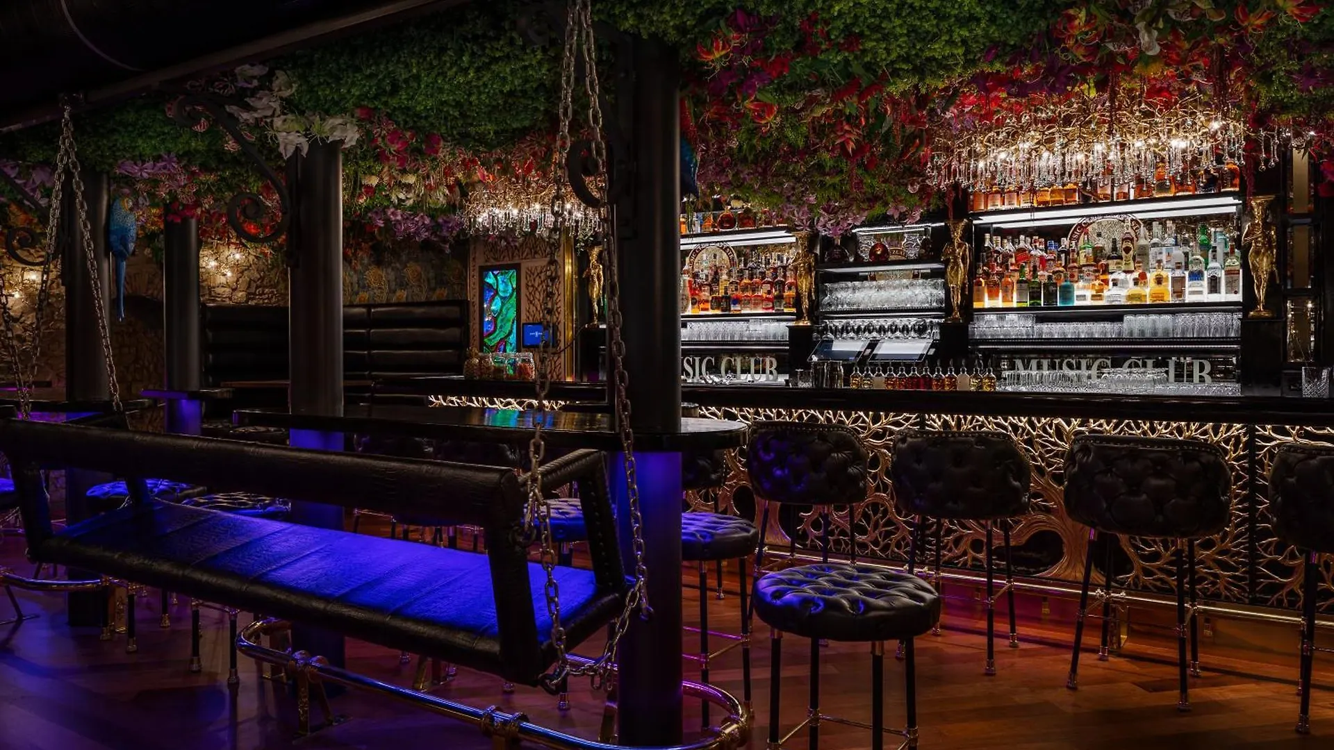 Hotel U Zlateho Stromu Prague By Bhg